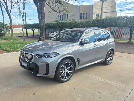 BMW X5 3.0 I6 TURBO HÍBRIDO XDRIVE50E M SPORT AUTOMÁTICO BMW X5 3.0 I6 TURBO HÍBRIDO XDRIVE50E M SPORT AUTOMÁTICO